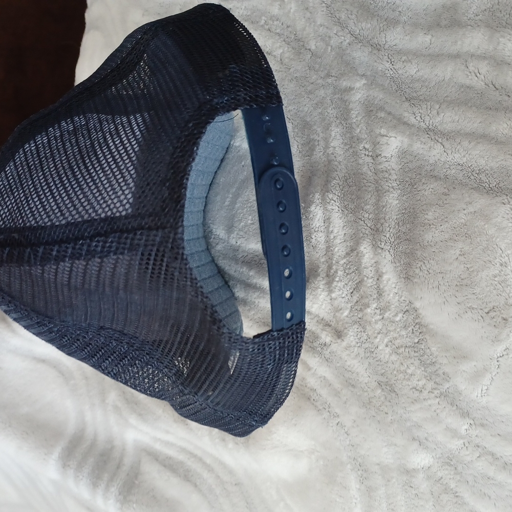 Hat - Picture 2 of 3